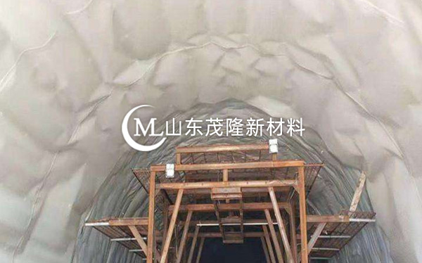 《濰萊鐵路項(xiàng)目》土工布、EVA防水板施工