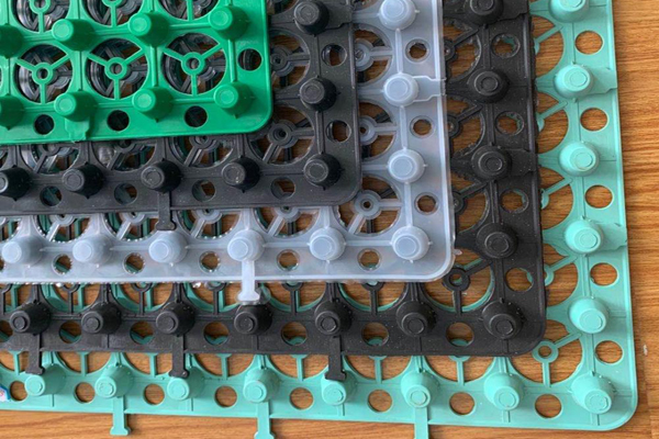排水板及蓄水排水板施工技術  第1張