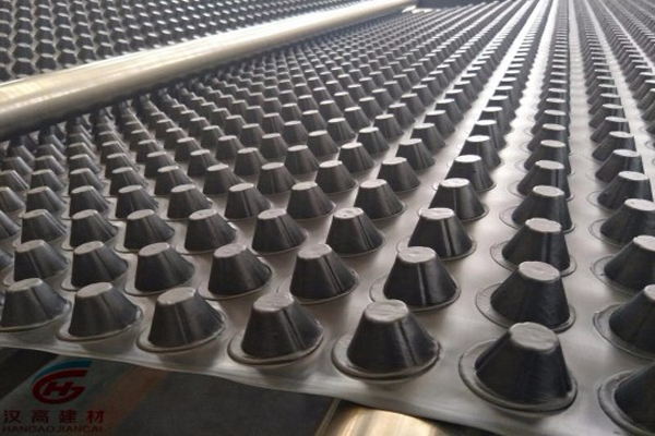 長效復合排水板的功能探究：全面解讀其作用和優(yōu)勢