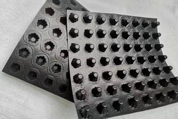 塑料排水板是如何排水的呢？